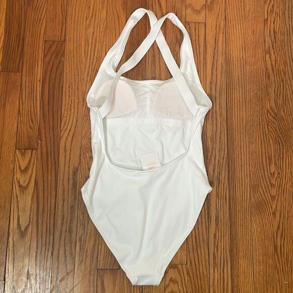 Andie Swim The Tulum One Piece LT Swimsuit White Ribbed Size Medium Tall NWT - Picture 3 of 6